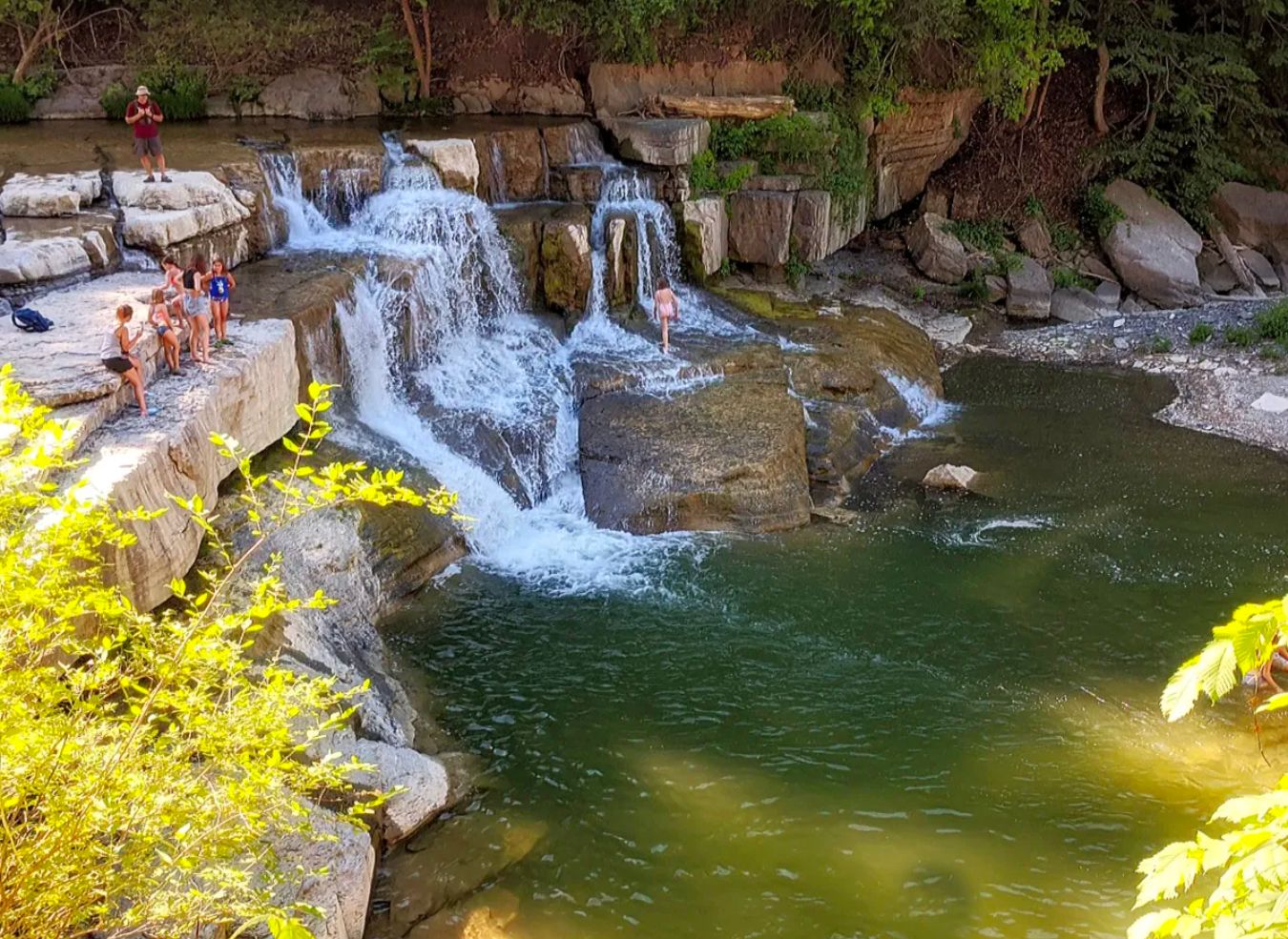 Cayuga Lake A guide to Cayuga Lake Hotels, Bed and Breakfasts