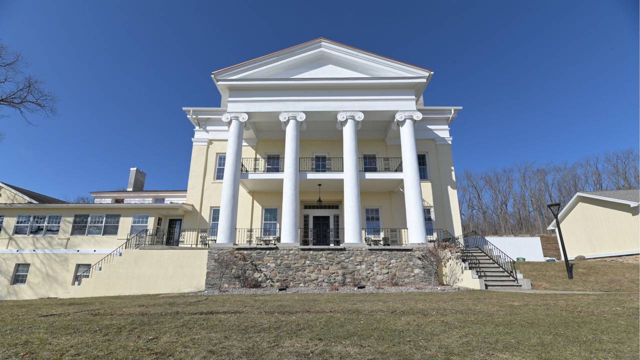The Mansion at Keuka Lake